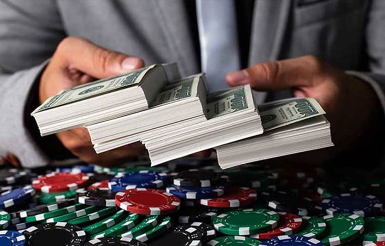 Управление банкроллом в живом покере